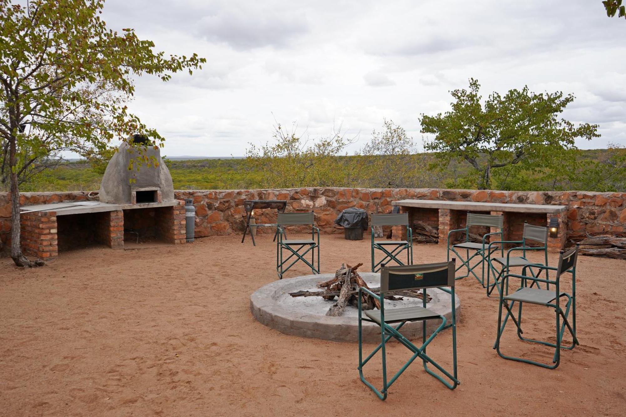 Mopane Bush Lodge Linton Exterior photo