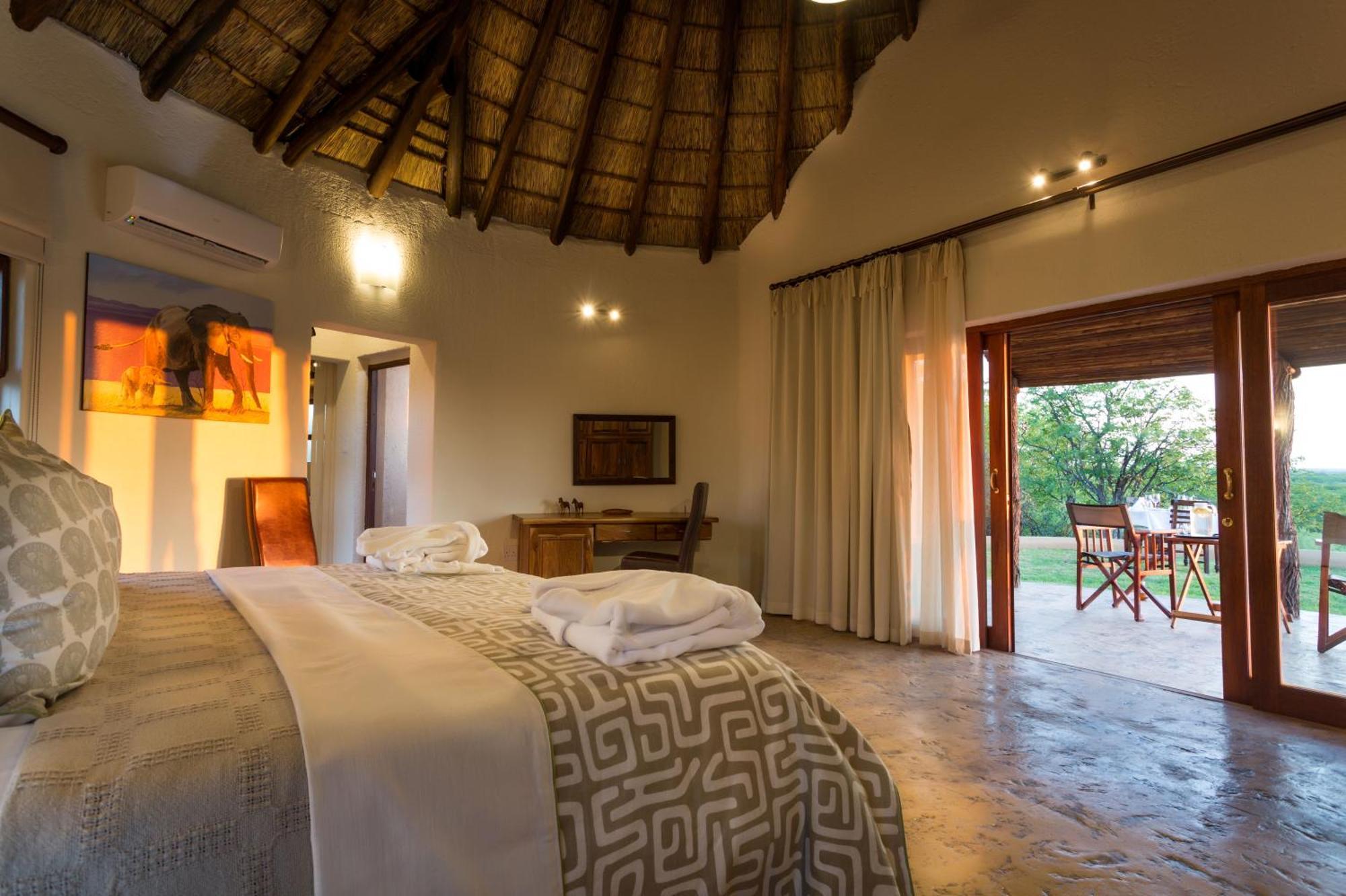 Mopane Bush Lodge Linton Exterior photo