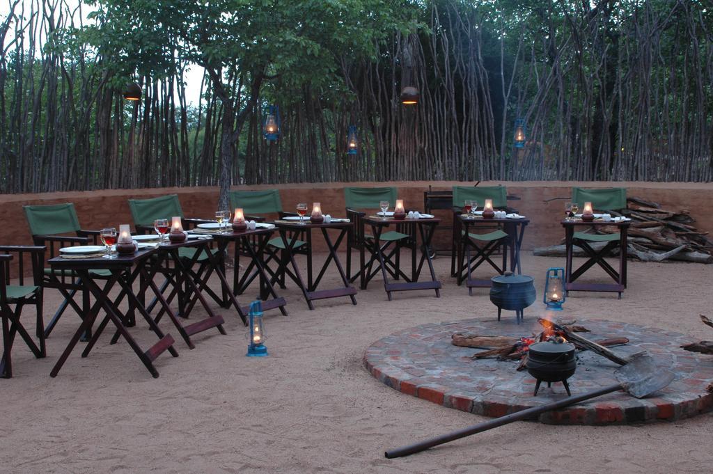 Mopane Bush Lodge Linton Exterior photo